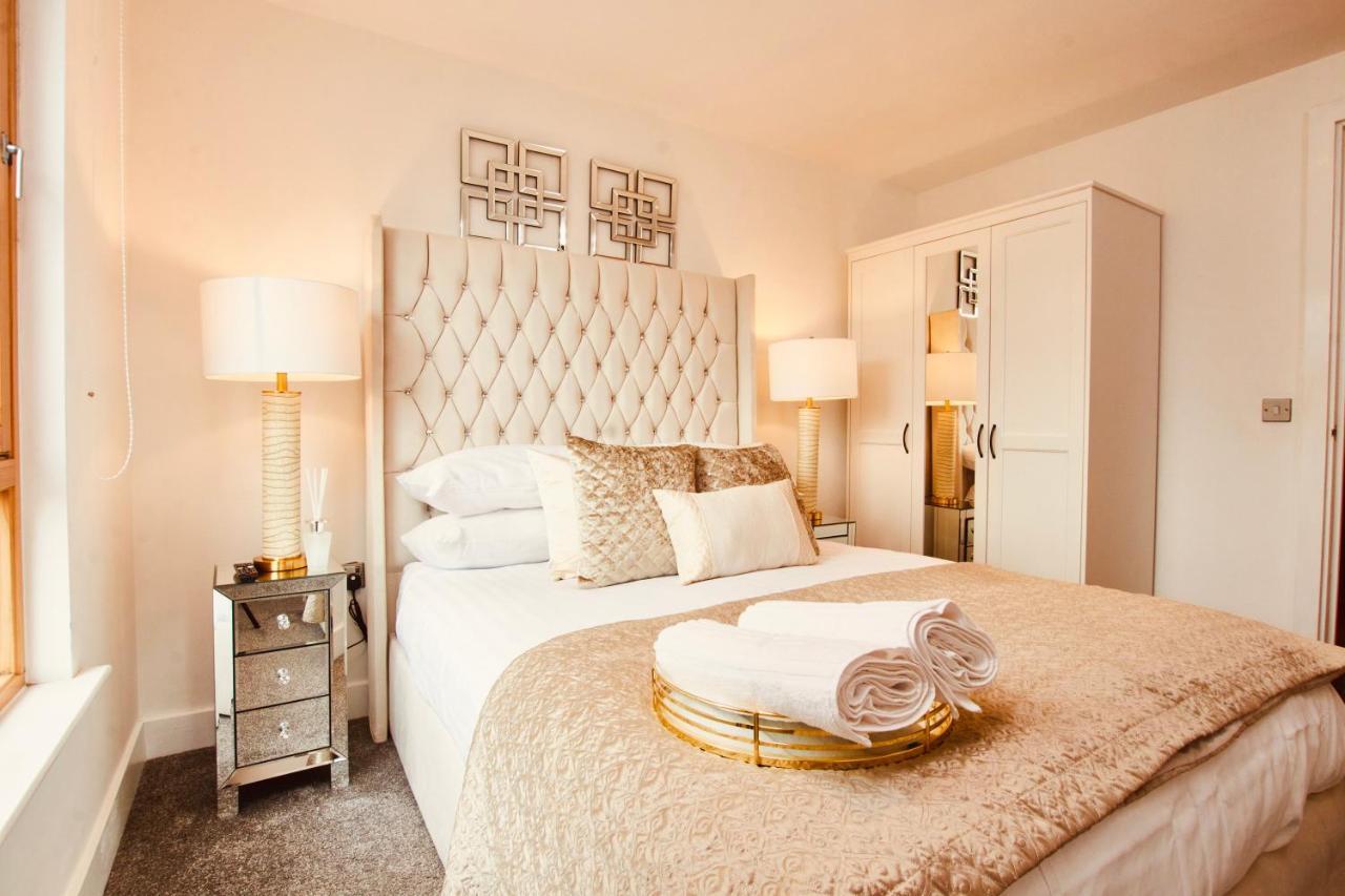 Primedoorstep Deluxe City Apt, River Canal View& Free Parking! 利兹 外观 照片