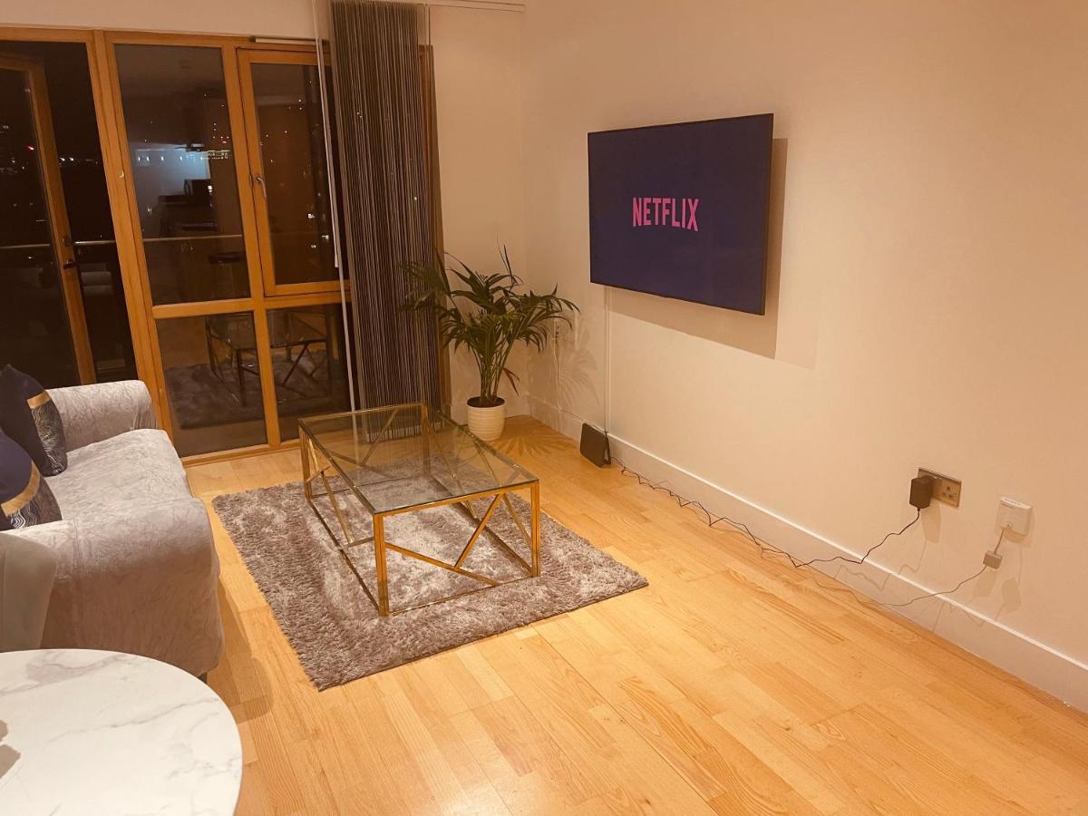 Primedoorstep Deluxe City Apt, River Canal View& Free Parking! 利兹 外观 照片